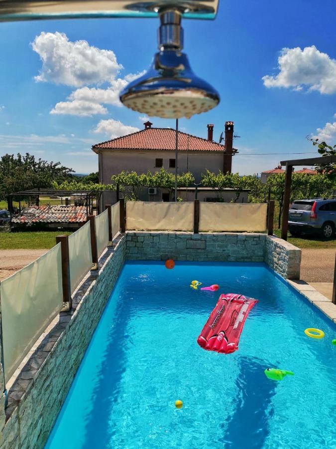 Luxury Apartment Alba With Pool Kanfanar Exteriér fotografie
