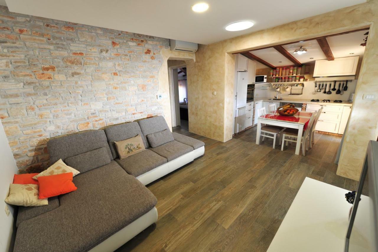 Luxury Apartment Alba With Pool Kanfanar Exteriér fotografie